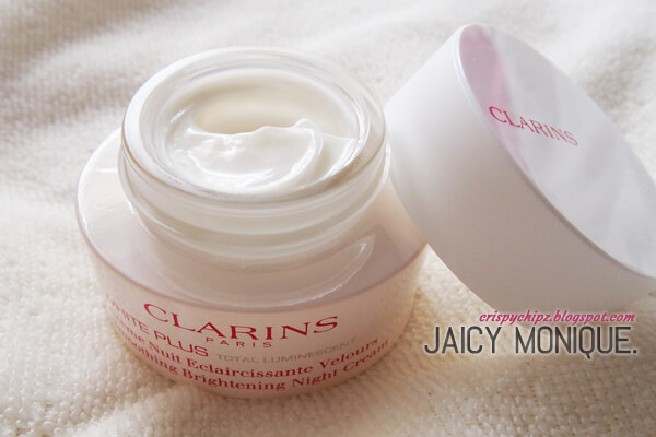 CLARINS,CLARINS White Plus Total Luminescent Smoothing Brightening Night Cream,White Plus Total Luminescent Smoothing Brightening Night Cream ,ครีมกลางคืน,ครีมทาผิว,ครีมทาหน้ากลางคืน,ครีมผิวขาว กลางคืน,คลาแรงส์